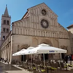 Varos Zadar