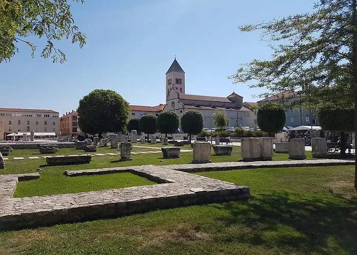 Lägenhet Varos Zadar